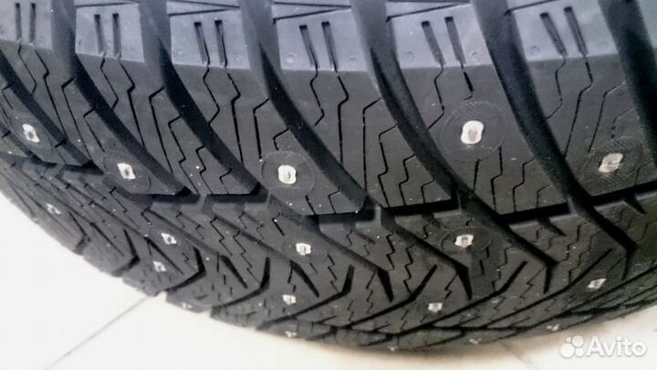 Yokohama Ice Guard IG65 285/60 R18 116T