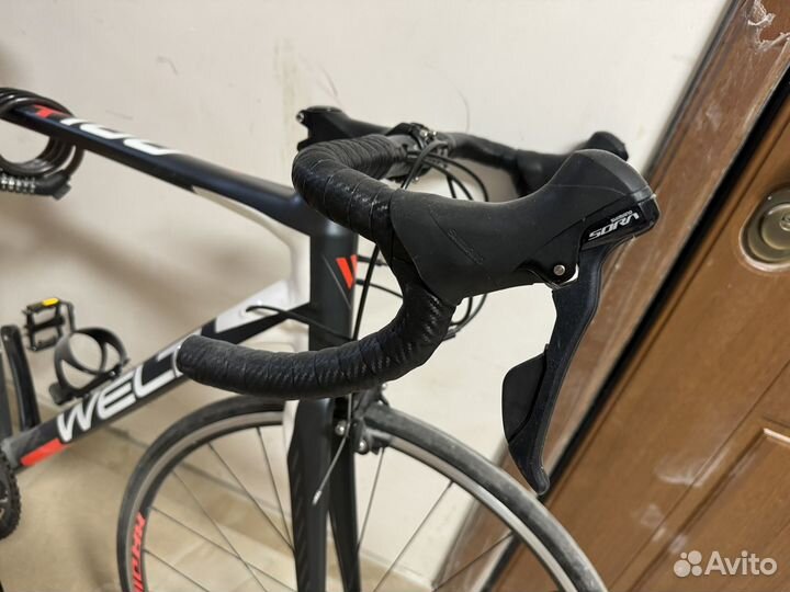Шоссейный велосипед welt
