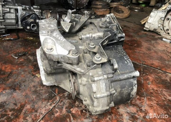 МКПП Volkswagen Touran 2006г. 2.0л дизель