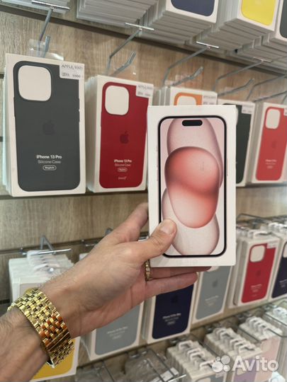 iPhone 15, 128 ГБ