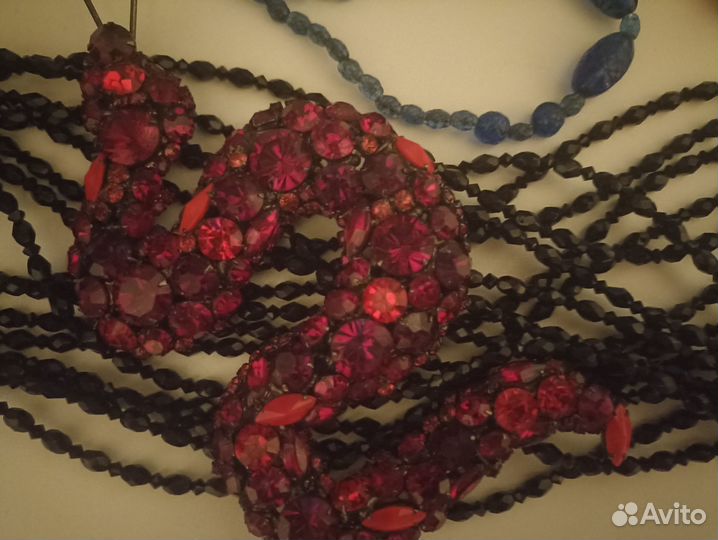 Винтажные украшения. Листайте