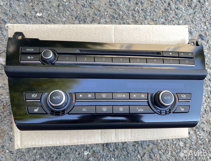 Панель климат контроля BMW F10