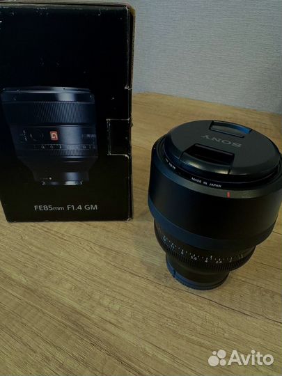 Объектив Sony