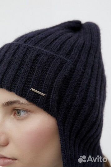 Шапка женская Finn Flare