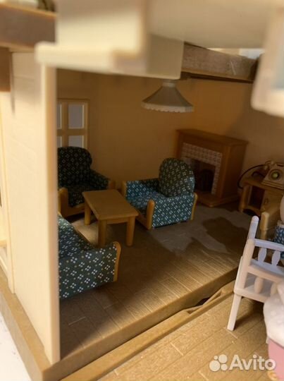 Дом Sylvanian Families с семьями и аксессуарами