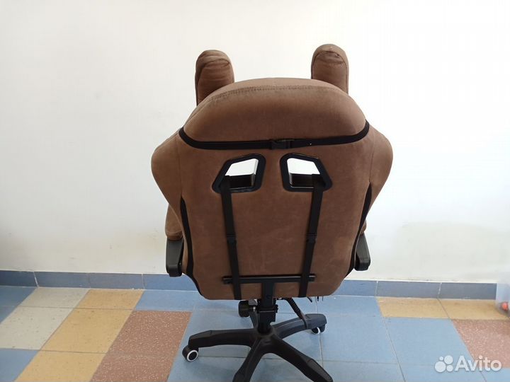 Кресло компьютерное игровое