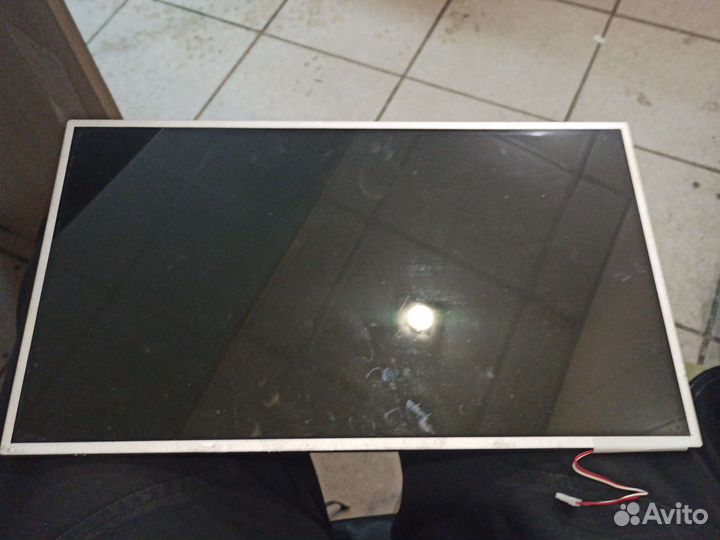 Матрица 15.6 ламповая 30 пин. много