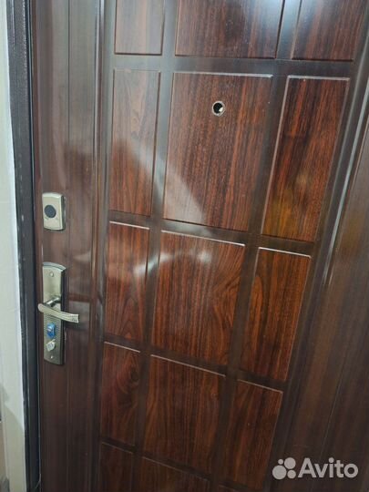 Дверь входная бу