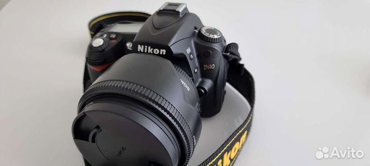 Фотоаппарат Nikon D90 + объектив Sigma 50mm f1.4