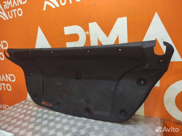 Обшивка крышки багажника Toyota Camry 8 XV70