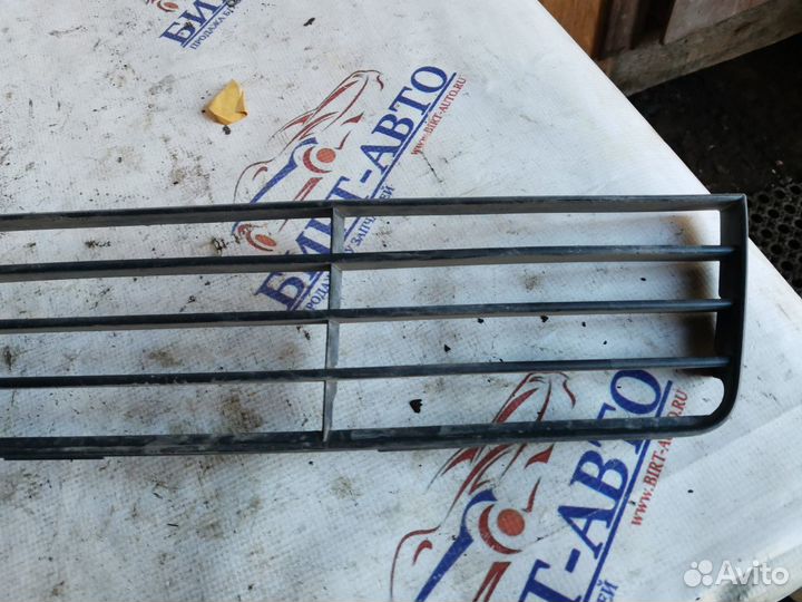 Решетка в бампер Ford Fusion I (2002—2005)