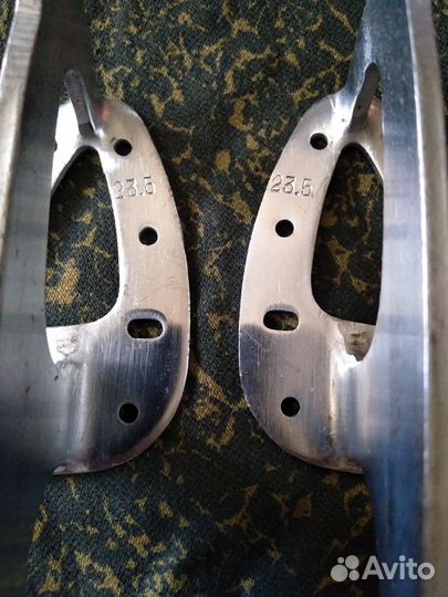 Лезвия для фигурных коньков