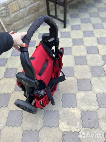 Прогулочная коляска britax romer