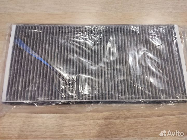 LR032199 Фильтр салона угольный Land Rover