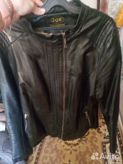 Куртка кожаная женская 52 размер