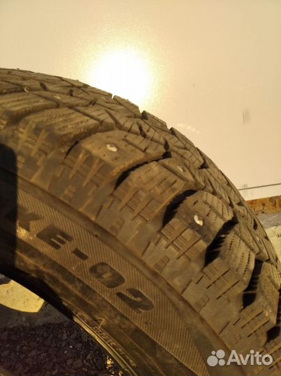 Bridgestone Blizzak Spike-02 195/65 R15 91T