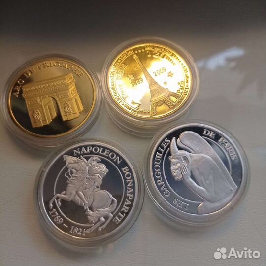 Сувенирные жетоны Франция