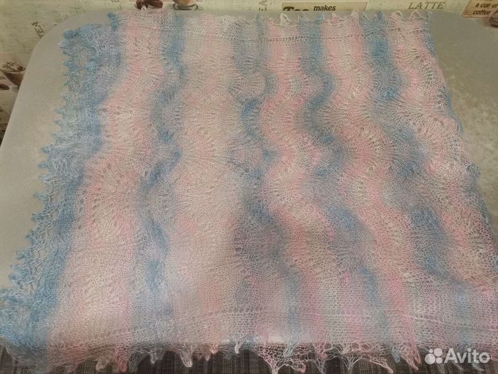 Палантин пуховый