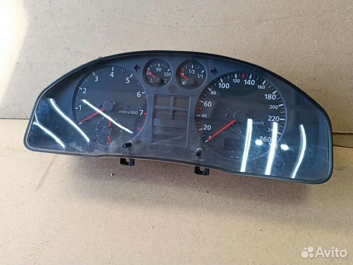 Панель приборов Ауди а4 б5