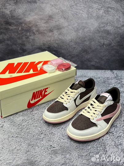 Кроссовки Travis Scott x Nike Air Jordan 1 Low