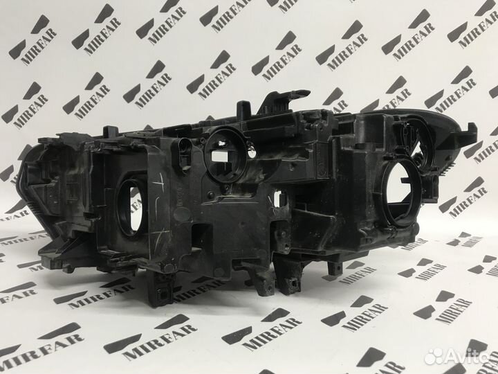 Правый корпус фары BMW X5/X6 G05 G06 2018-2023 Б/У