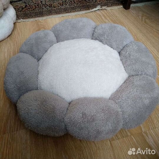 Лежанка для животных