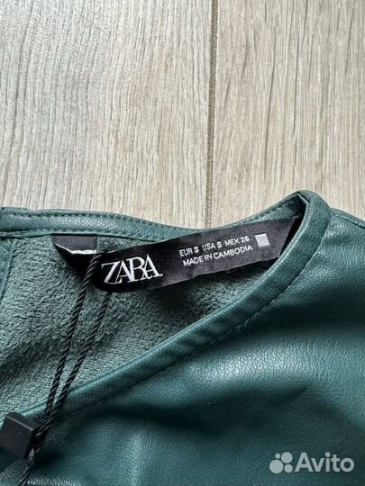 Кожаная кофта Zara