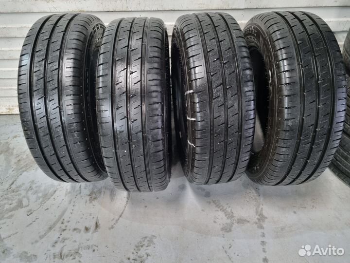 Nokian Tyres Hakka Van 205/65 R16 107T