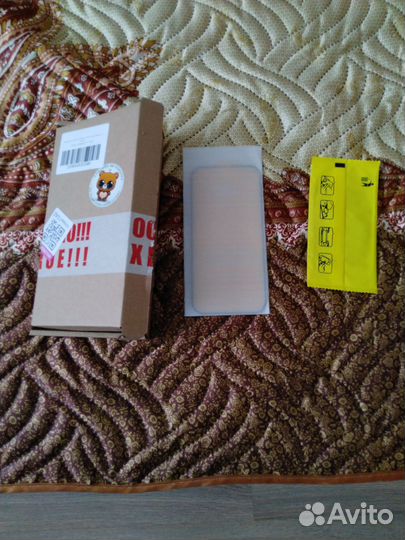 Защитное стекло iPhone 14 pro