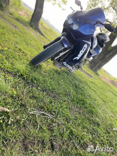 Honda CBR 400 RR