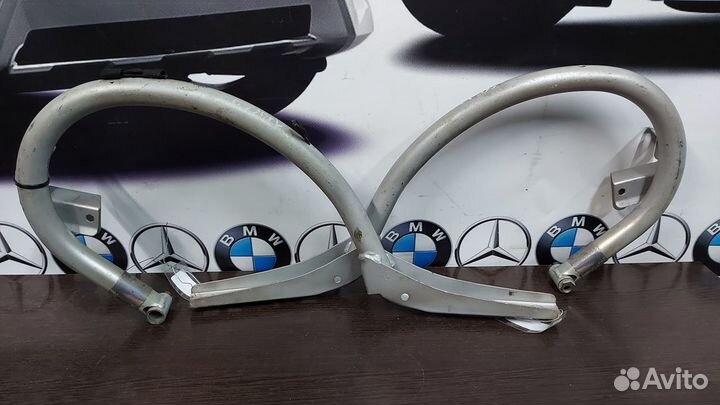 Петли крышки багажника Mercedes W219