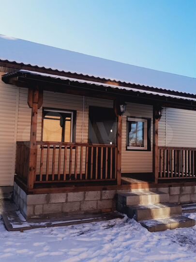 Дом 28 м² на участке 10 сот.