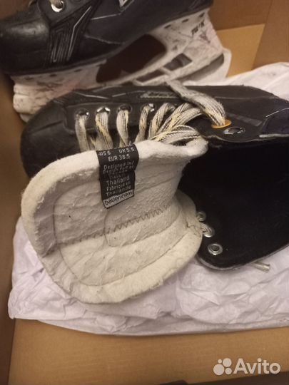 Коньки хоккейные