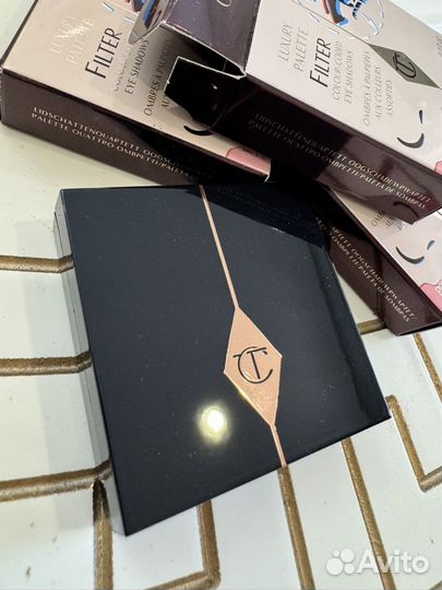 Тени для век палетка теней charlotte tilbury