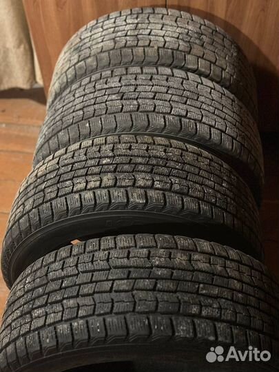 Goodyear Ice Navi Zea 205/55 R16