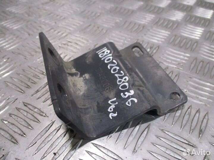 Кронштейн Volvo 21460061