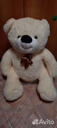 Большой плюшевый мишка