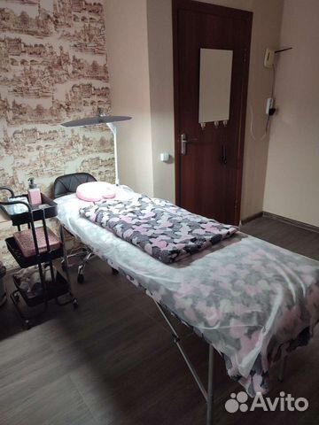 Наращивание ресниц на дому