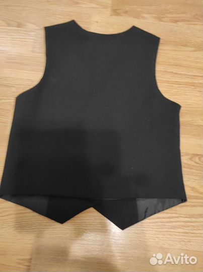 Жилетка для мальчика школьная 146