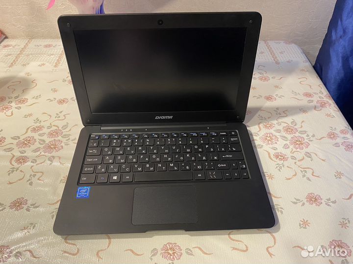 Ноутбук digma