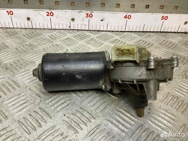 Моторчик стеклоочистителя передний Mercedes-Benz Vario