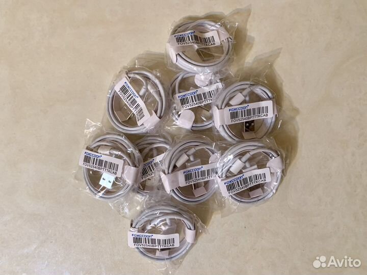 Lightning - USB кабель для iPhone