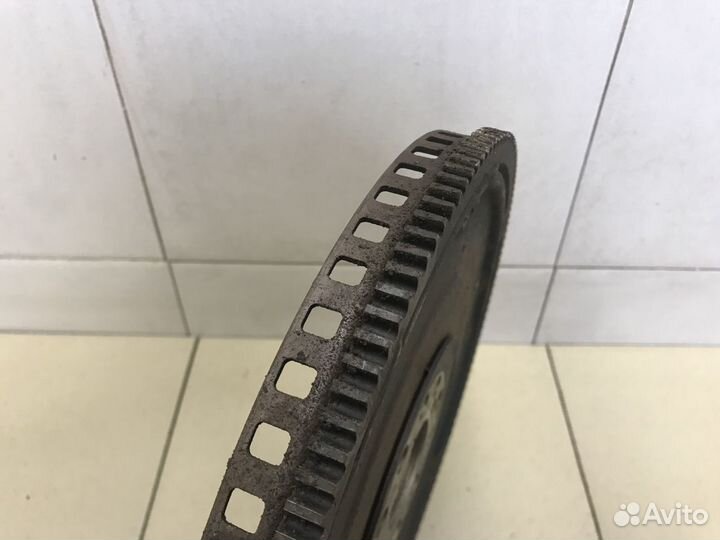 Маховик S40 2004-2012