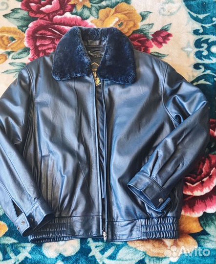 Зимняя кожаная куртка