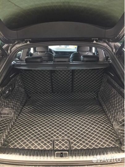 Автомобильный коврик из экокожи