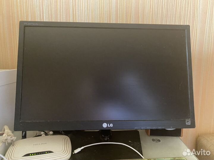 Монитор LG