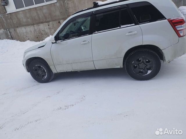 В разборе suzuki grand vitara 2.4 j24b