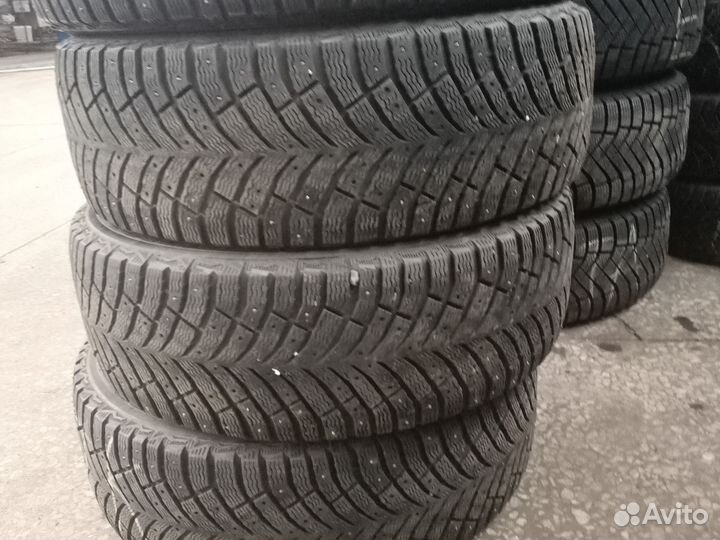 Michelin Agilis 101 225/55 R19 28N