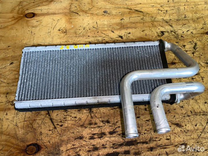 Радиатор отопителя Isuzu Elf NHR85A 4jjtcn 2007