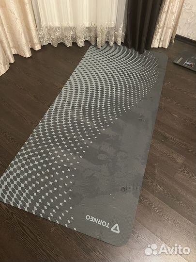 Коврик под беговую дорожку и для занятий спортом
